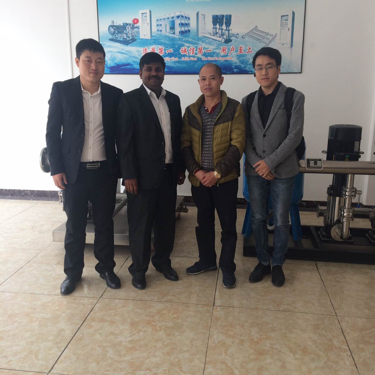 ����͢�͑��S���죬������ˮ�O(sh��)���ٴ��c���H��܉