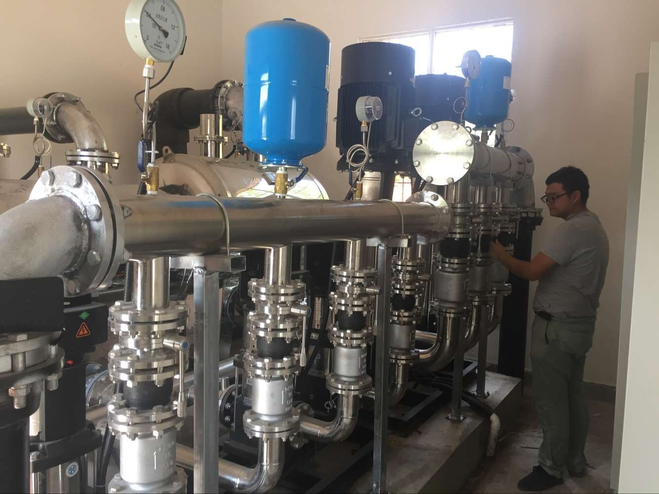 ���ι�ˮ�O���К≺���c�����޵ą^�e